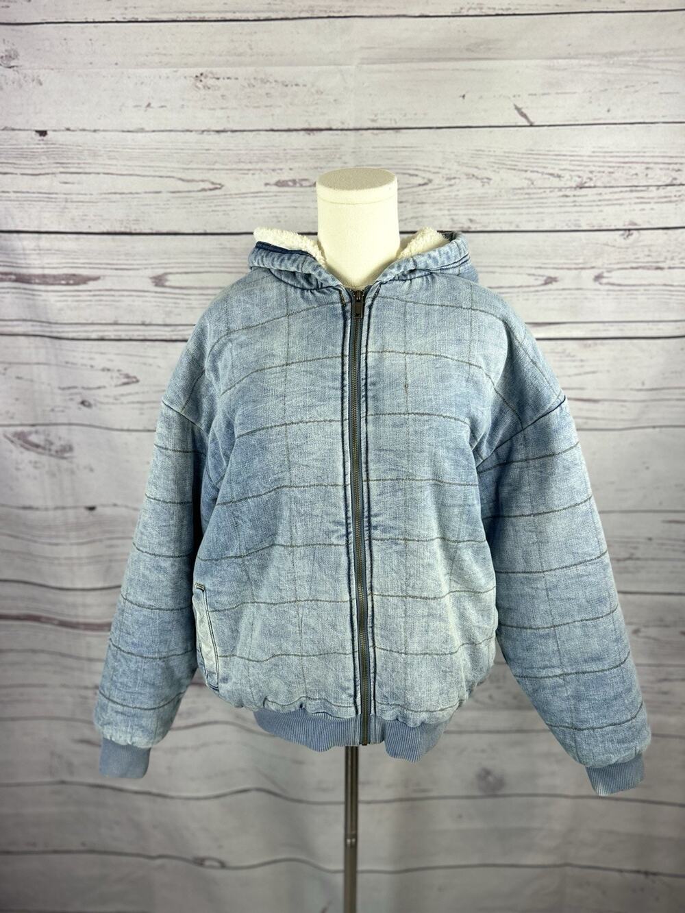 Aerie Sherpa Lined Denim Puffer Jacket Women’s M Hooded Blue Quilted Coat